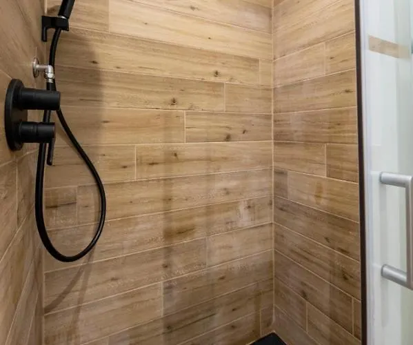 Апартаменти Queen's House Vicino Il Mare